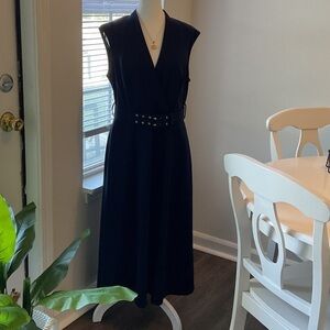 CALVIN KLEIN Elegant  Sleeveless Dress. BLUE SIZE  8